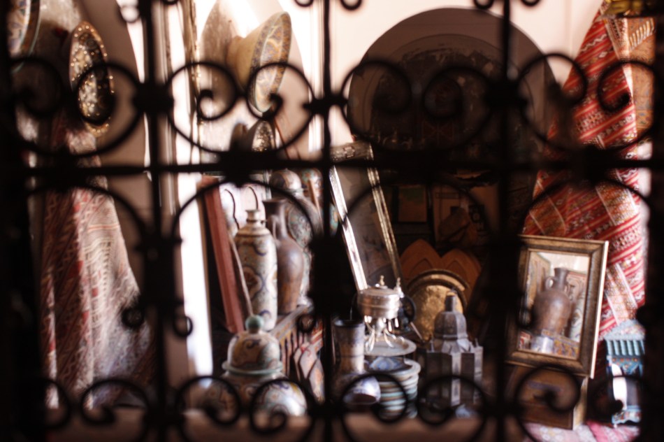 Convenient grouping of Moroccan wares