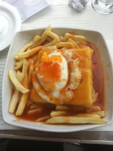 Ferral looking, but super satisfying Francesinha